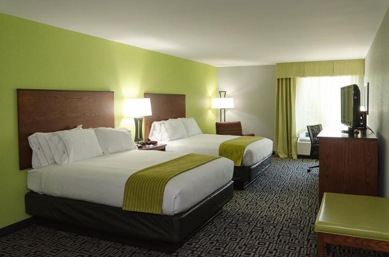 Holiday Inn Express Hickory - Hickory Mart By Ihg Dış mekan fotoğraf